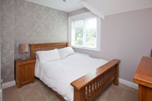 Bedroom- click for photo gallery